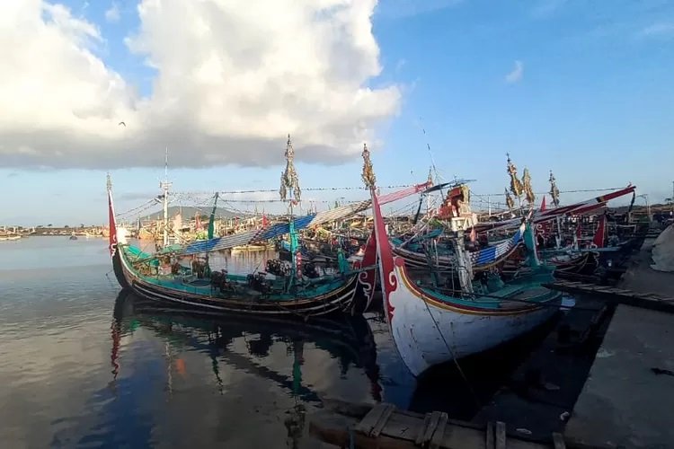 Istri Nelayan Diberi Pendampingan Usaha Berbasis Laut