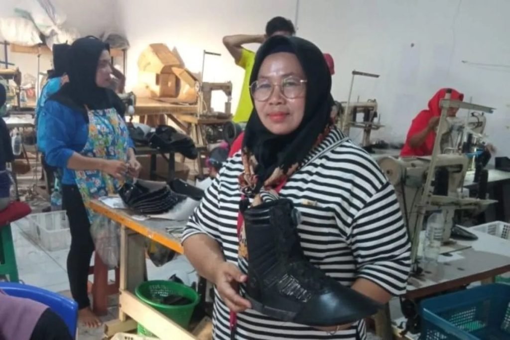 Warga Ini Ajak 25 Perempuan Korban PHK Gabung PNM