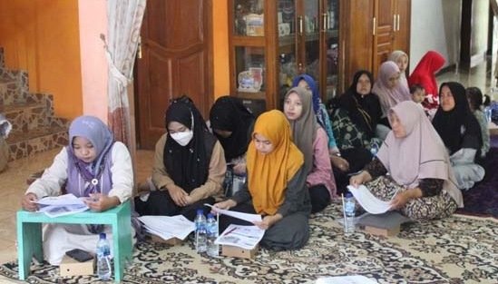 Unair Edukasi Keuangan Pelaku UMKM di Kediri