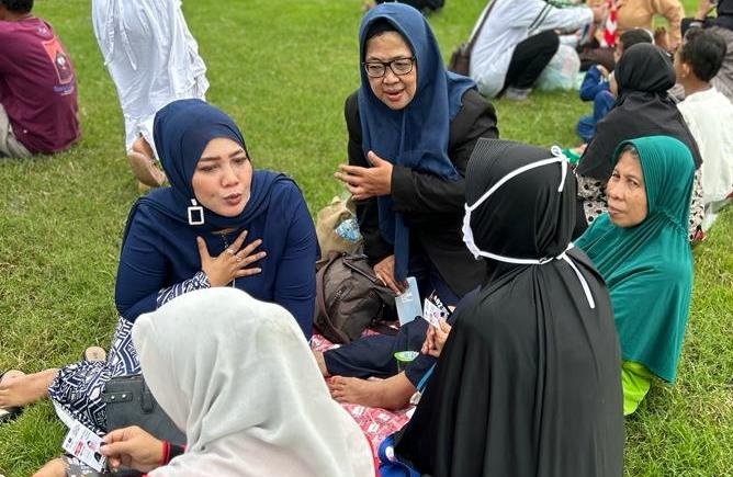 Dua Caleg Partai Garuda Turun ke Masyarakat Karangpilang