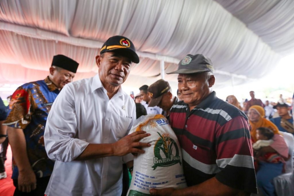 Menko Muhadjir Kunker ke OKU Timur Pastikan Bantuan Tepat Sasaran
