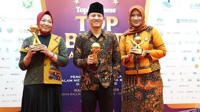 Dorong Pertumbuhan UMKM, Trenggalek Borong 3 Top BUMD Award 2024