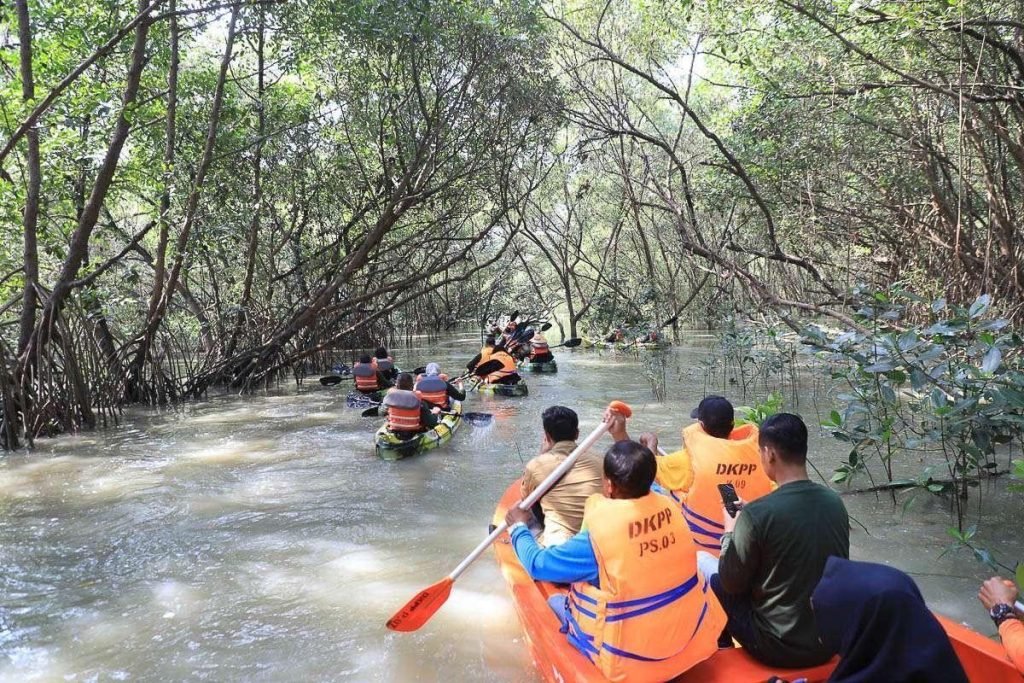 Omzet Pedagang di Romokalisari Adventure Land Capai Rp 5 Juta Sehari