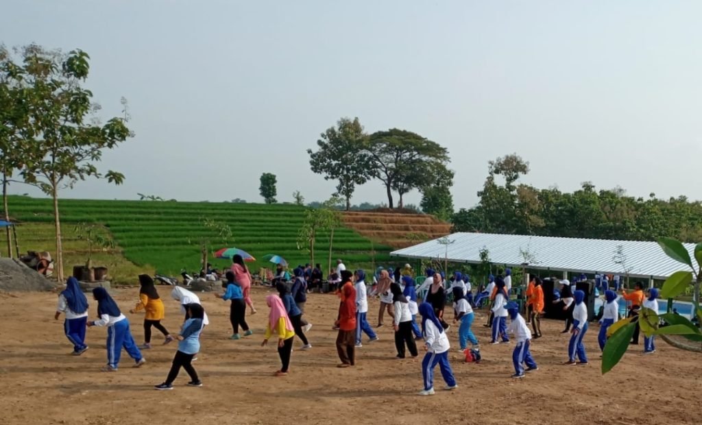 Ratusan Lansia di Madiun Ikuti Terapi Ling Tien Kung