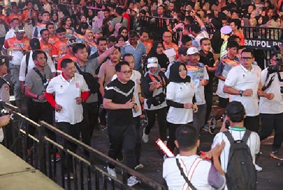 UMKM Kota Mojokerto Raup Untung saat Soma Nite Run