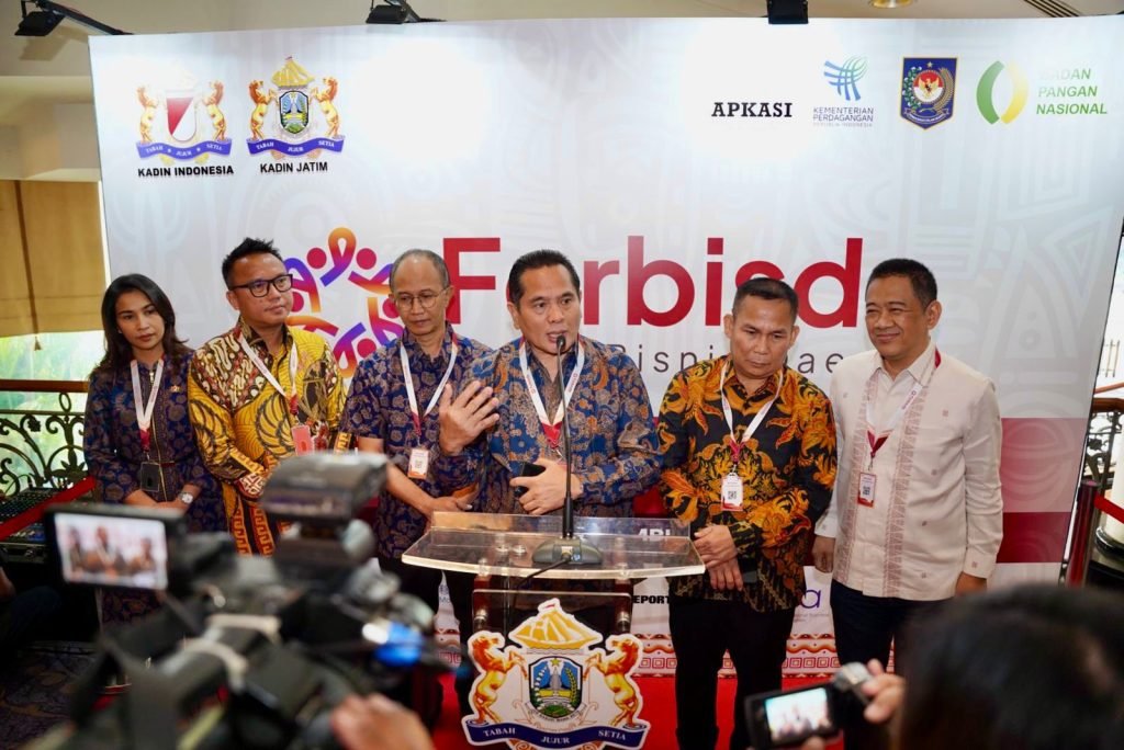 Perkuat Bisnis Antar Pulau Kadin Indonesia Gandeng APKASI. Hasilnya Begini..