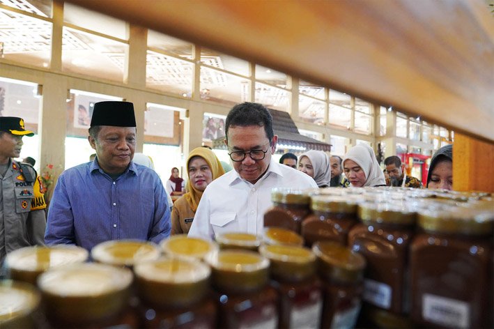 Menteri Perdagangan Budi Santoso Dukung UMKM Kampung Coklat Blitar Perluas Pasar