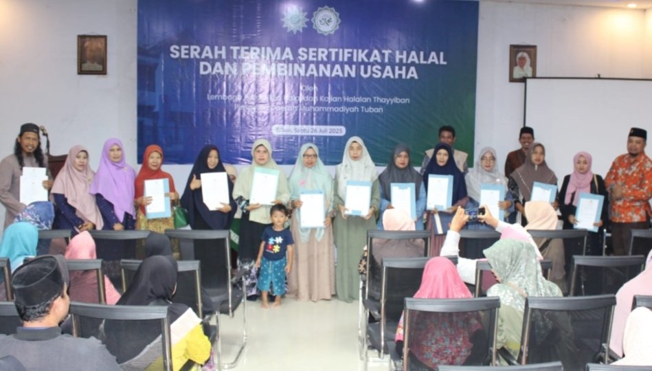 130 UMKM Tuban Terima Sertifikat Halal, Muhammadiyah Dorong Produk Halalan Thoiyibah