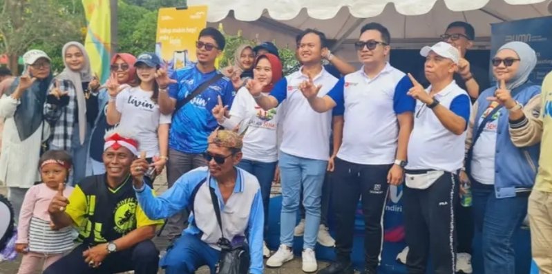 Jalan Sehat Merdeka Bersama 2025, Bank Mandiri Dorong Pertumbuhan UMKM Gresik
