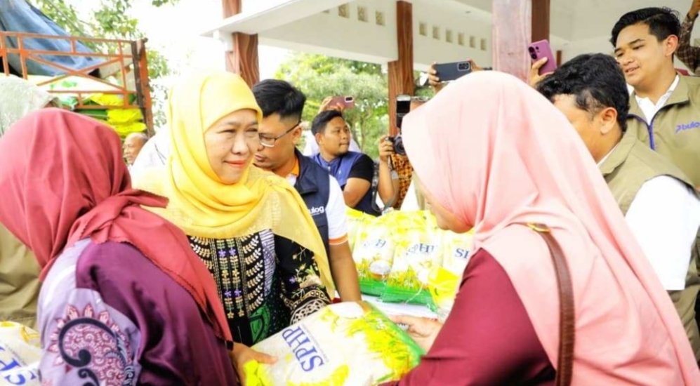 Tekan Inflasi Akhir Tahun, Pemprov Jatim Gelar Pasar Murah di Bojonegoro