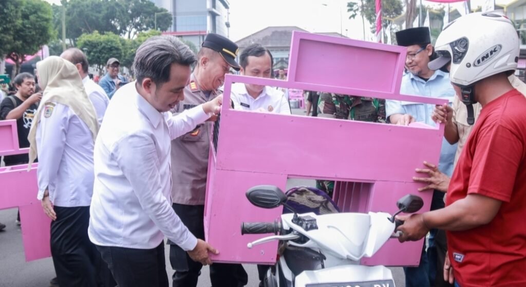 Pemkab Jember Perkuat Ekonomi Mikro Lewat Program Mlijo Cinta