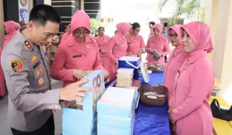 Kapolres Kediri Kota Dorong UMKM Bhayangkari Naik Kelas, Tekankan Legalitas Merek Produk