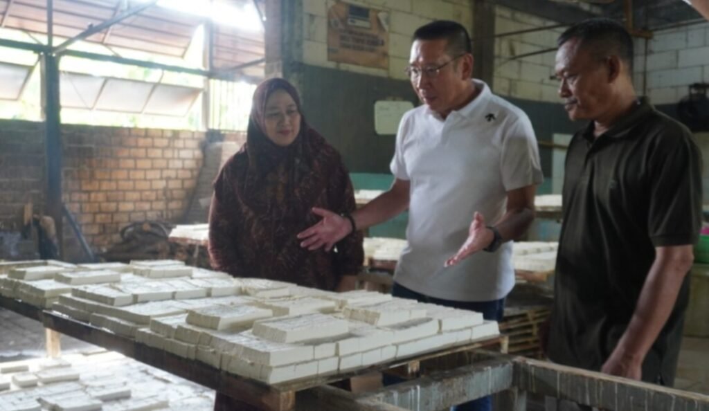 Reses di Bojonegoro, Wihadi Wijanto Soroti Dampak MBG terhadap UMKM Tahu