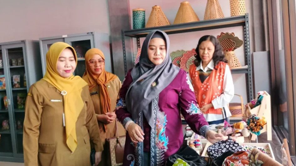 Dekranasda Bondowoso Dorong UMKM Tingkatkan Kualitas Produk agar Tembus Pasar Global