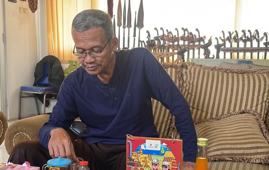 Mahasiswa, Pabrik yang Putus, dan Kegagalan Berpikir Struktural