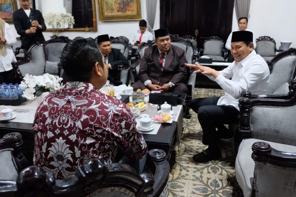 Produk Kulit Sidoarjo Go International, Acacpop Siap Tampil di Paris Fashion Week