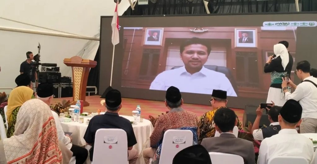 PWNU Jatim Gelar Cangkrukan Ekonomi Pancasila, Emil Dardak Tekankan Penguatan UMKM